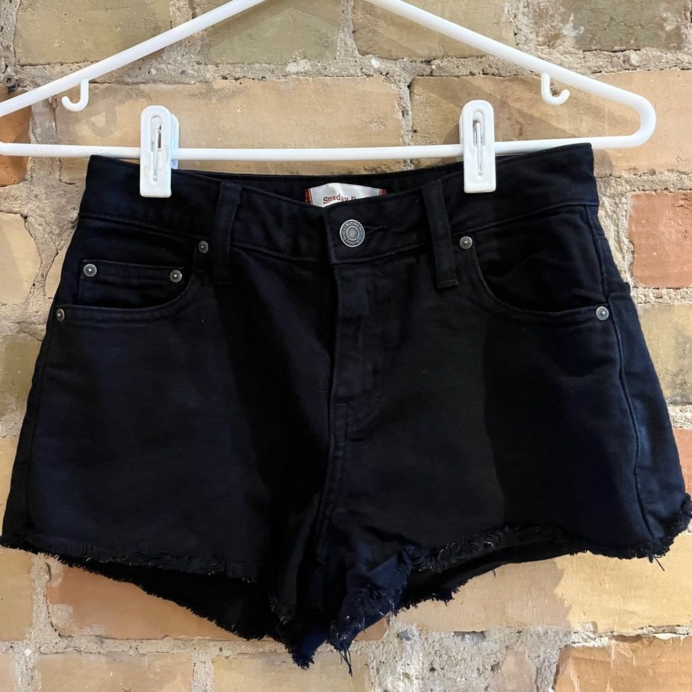 Sunday Best Aritzia (mini black Jean shorts) Size 26